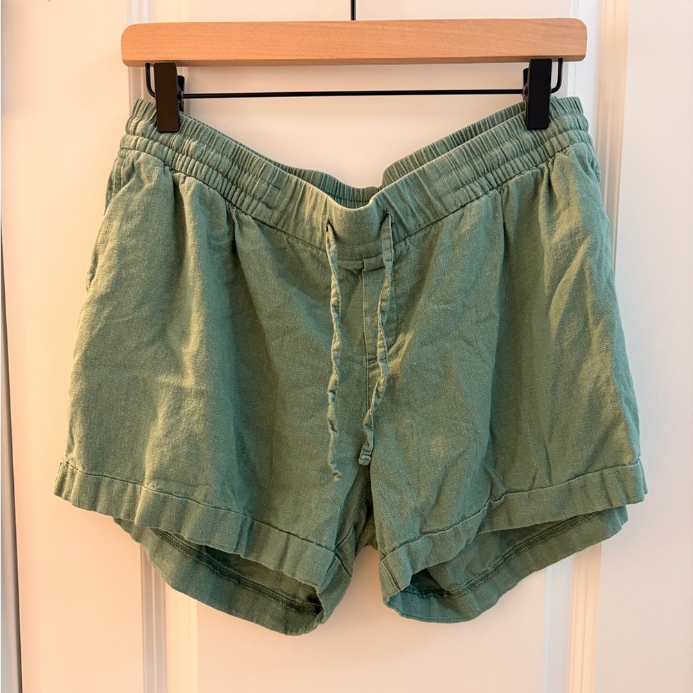 Old navy linen blend shorts